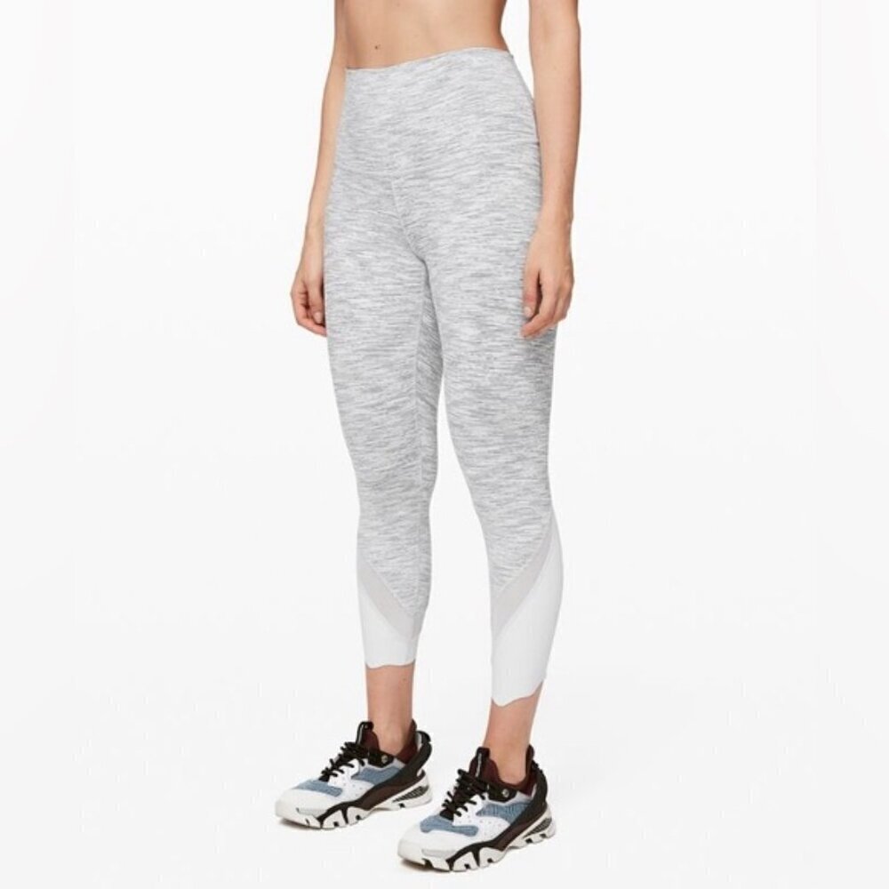 Lululemon Wunder Under Scalloped Hem High Rise Gray White L